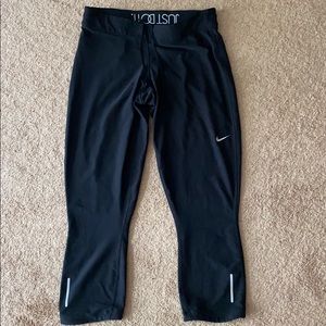 Nike Leggings Tights Women’s Capris